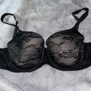 Victoria secret body bra 36dd
